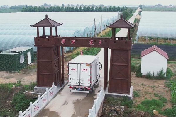 DƬ15.jpg