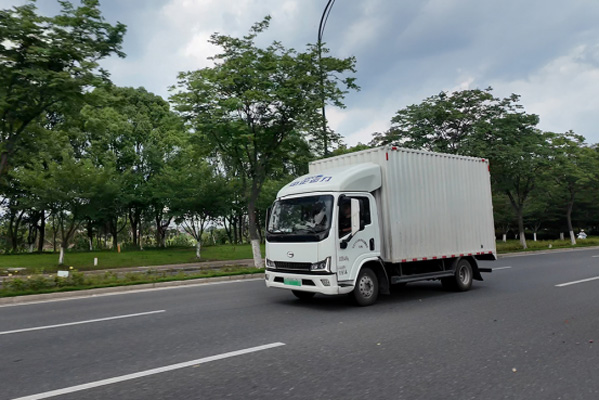 ܇֮ѾW(wng)賿4c(din)ҹ̣˾C(j)xVI(lng)Դ1040.jpg