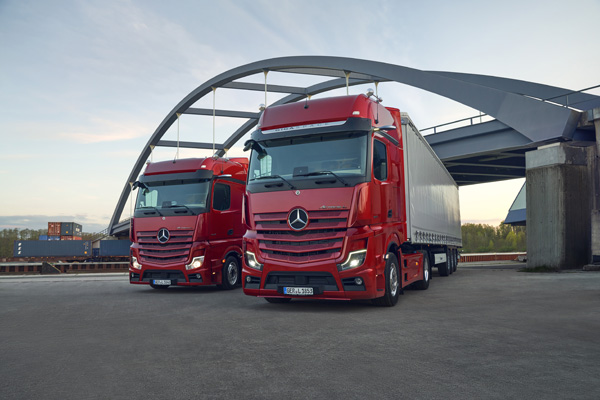 D3. ȫ÷ِ˹-YActros LϵЌЇ(gu)Ј(chng).jpg