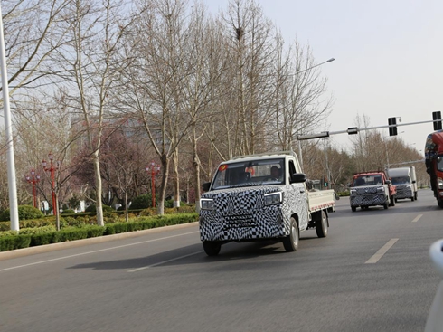 ܇ՙ@F(xin)@؛΢׃νը