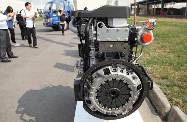 H3LPfv 090.jpg
