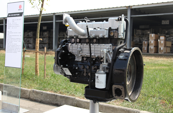 H3LPfv 081.jpg